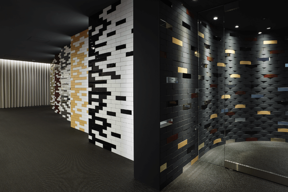 ドラムからピアノを始め、ハイクオリティーの楽器を多数取り揃えています。楽器はレンタル可能なので、手ぶらでお越しいただくことも可能です。